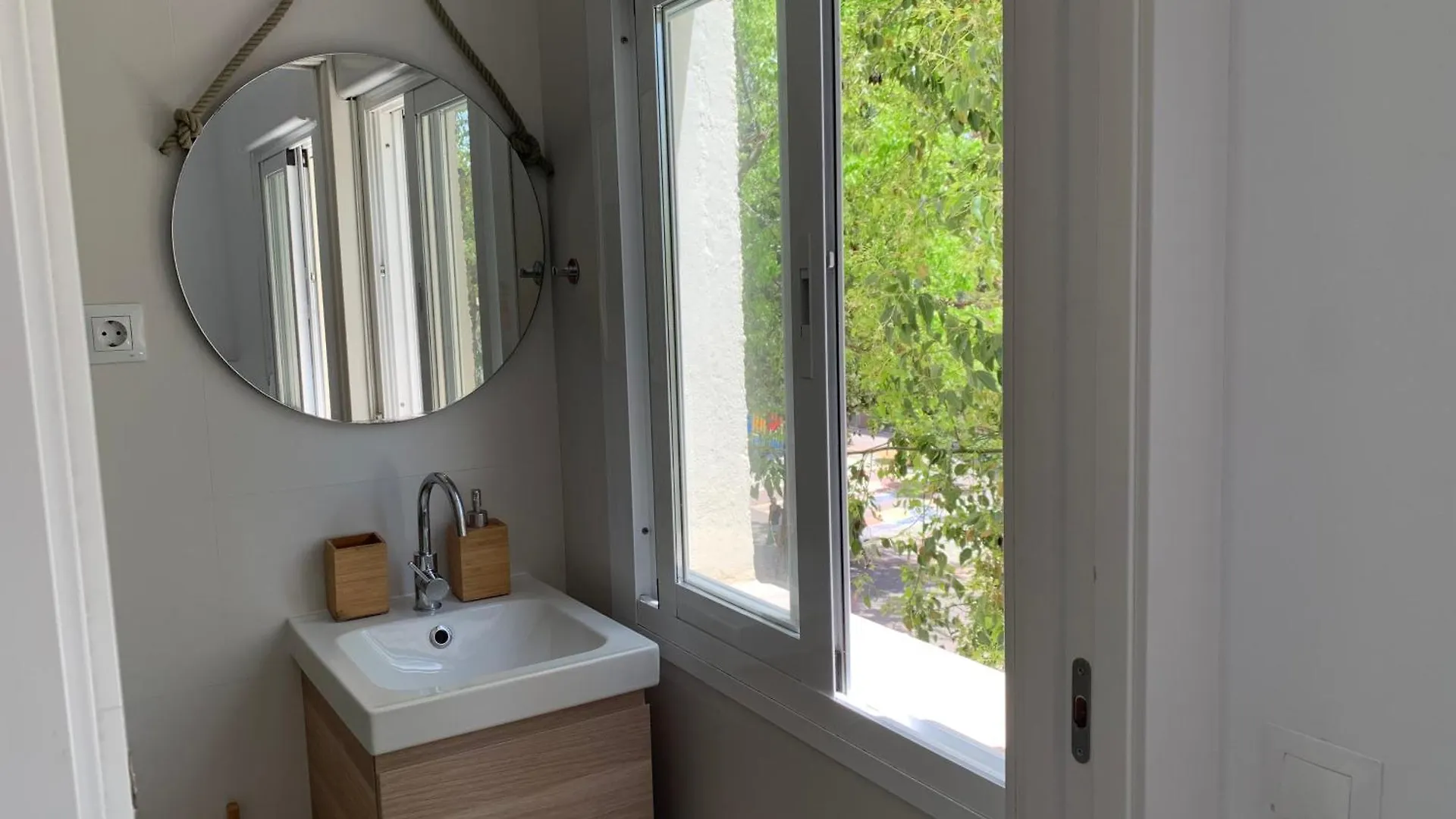 Malaga Cozy Terrace Apartment Spain